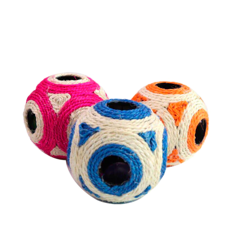 Pelota hilo sisal grande 12cm con pluma