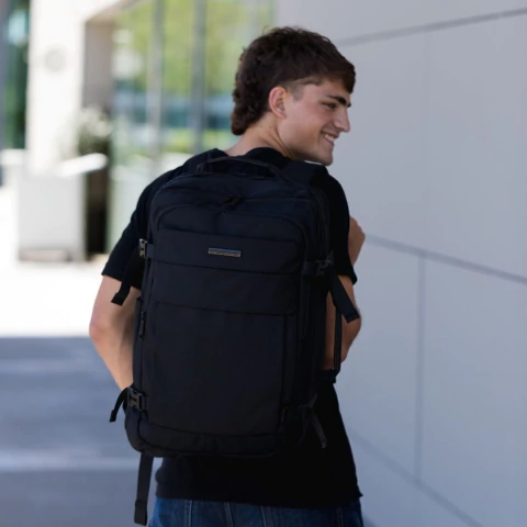 [CX-4205] Mochila de Viaje Portanotebook 17" Crossover Max
